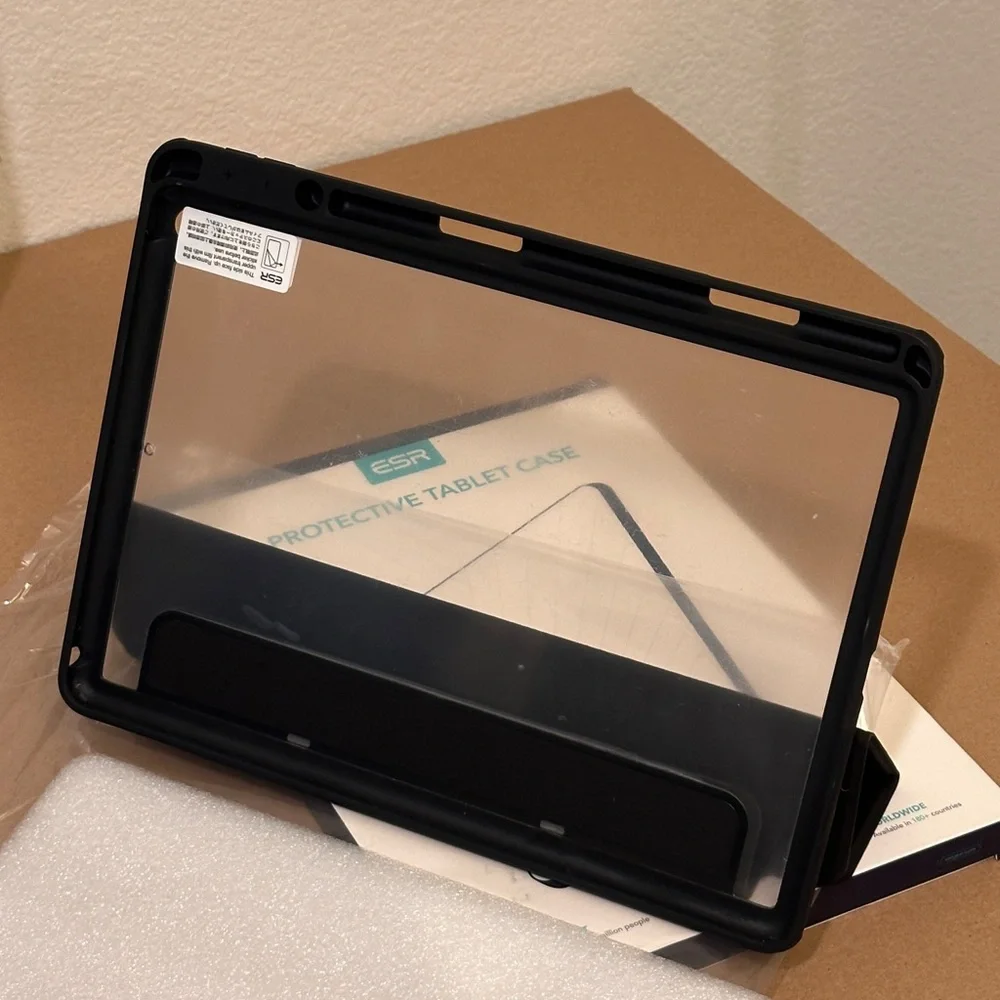 ESR iPad Case compatible with iPad 9/8/7 NEW